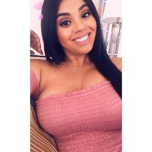 Meet your Posher, Ashley